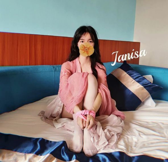 女生尿口网站_超清HD高清在线观看
