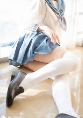 漂亮的女老师2_HD高清免费观看