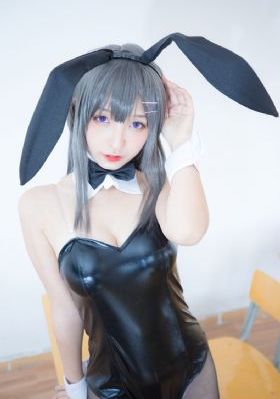 新婚警花参加交换_成人在线观看免费
